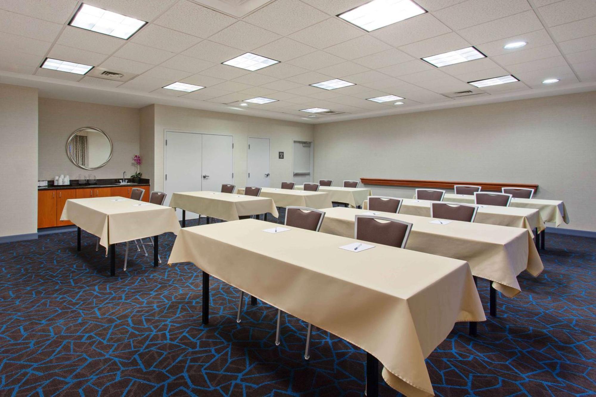 Hampton Inn & Suites Clovis Airport North Buitenkant foto