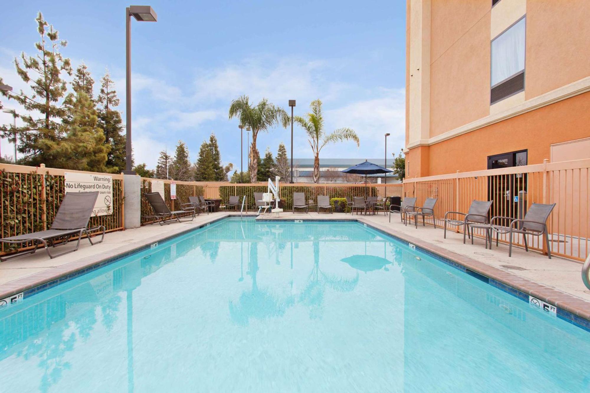 Hampton Inn & Suites Clovis Airport North Buitenkant foto